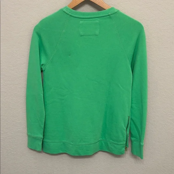 Lilly Pulitzer Vibrant Green Pullover - Picture 7 of 11